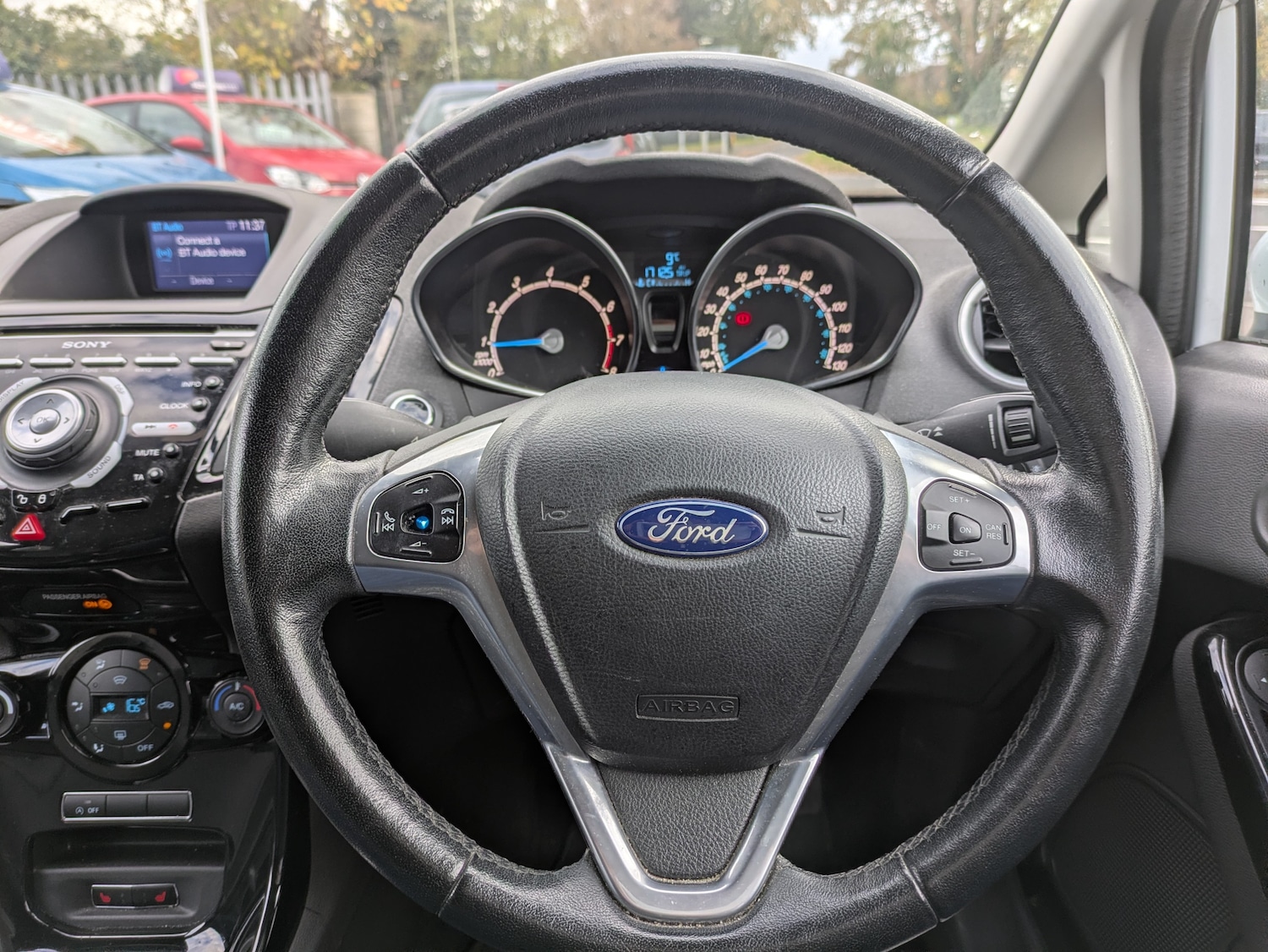 Used Ford Fiesta 2015 for sale - 76616895: Photo 10