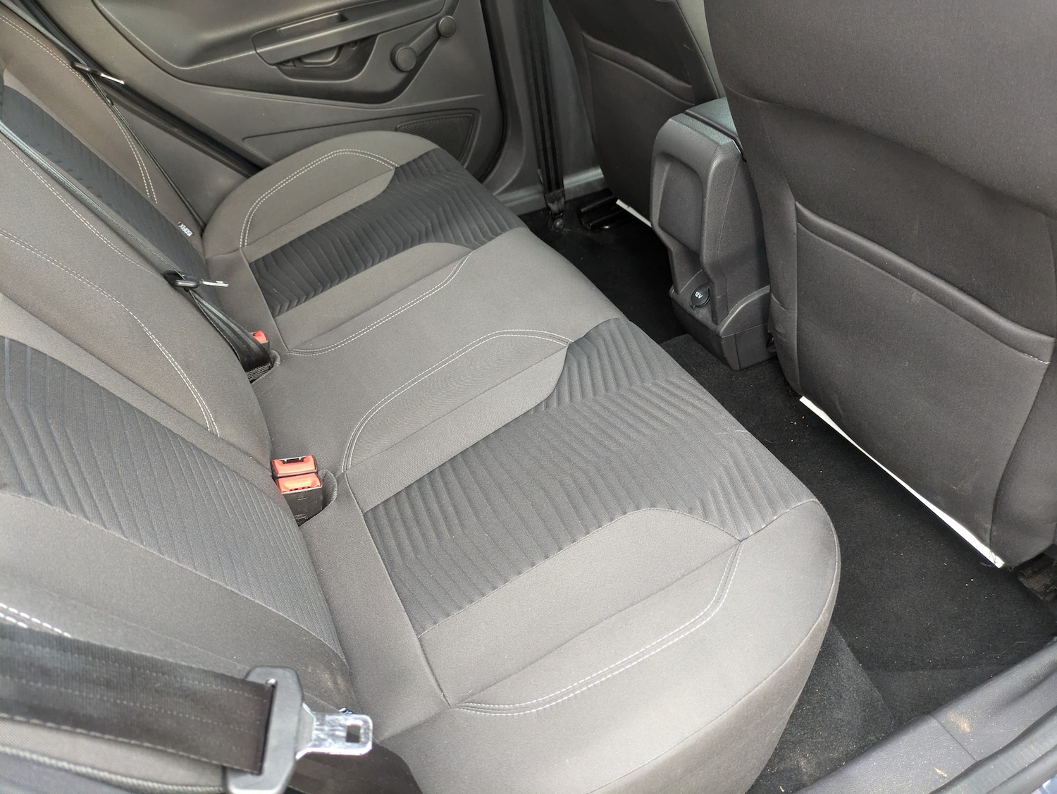 Used Ford Fiesta 2013 for sale - 76334604: Photo 21