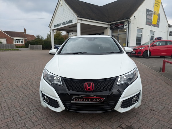 Used Honda Civic 2016 for sale - 76090050: Photo 2