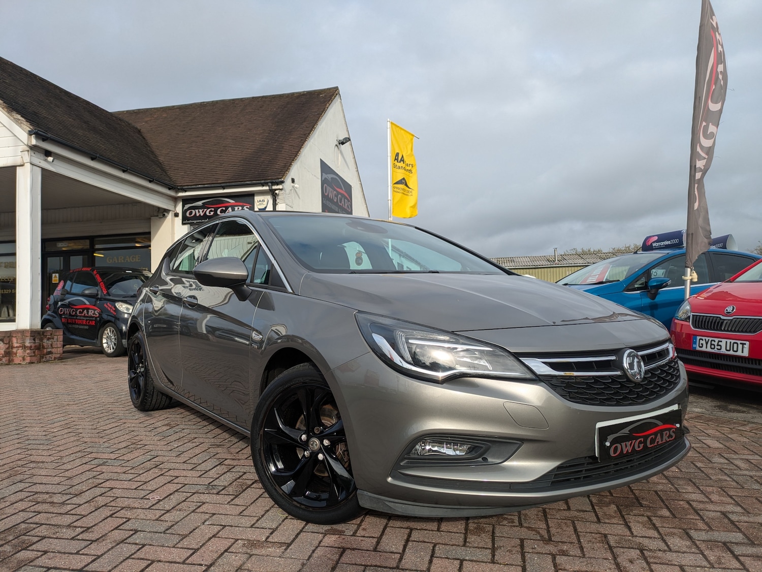 Used Vauxhall Astra 2016 for sale - 76545965: Photo 1