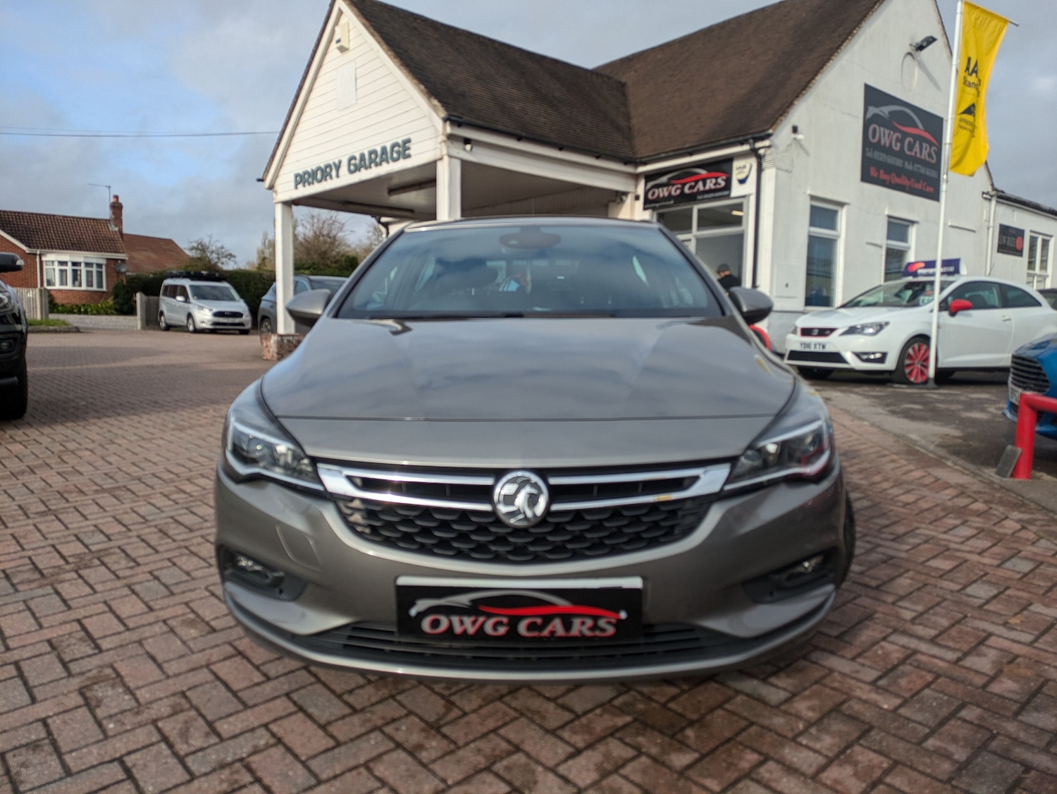 Used Vauxhall Astra 2016 for sale - 76545965: Photo 2