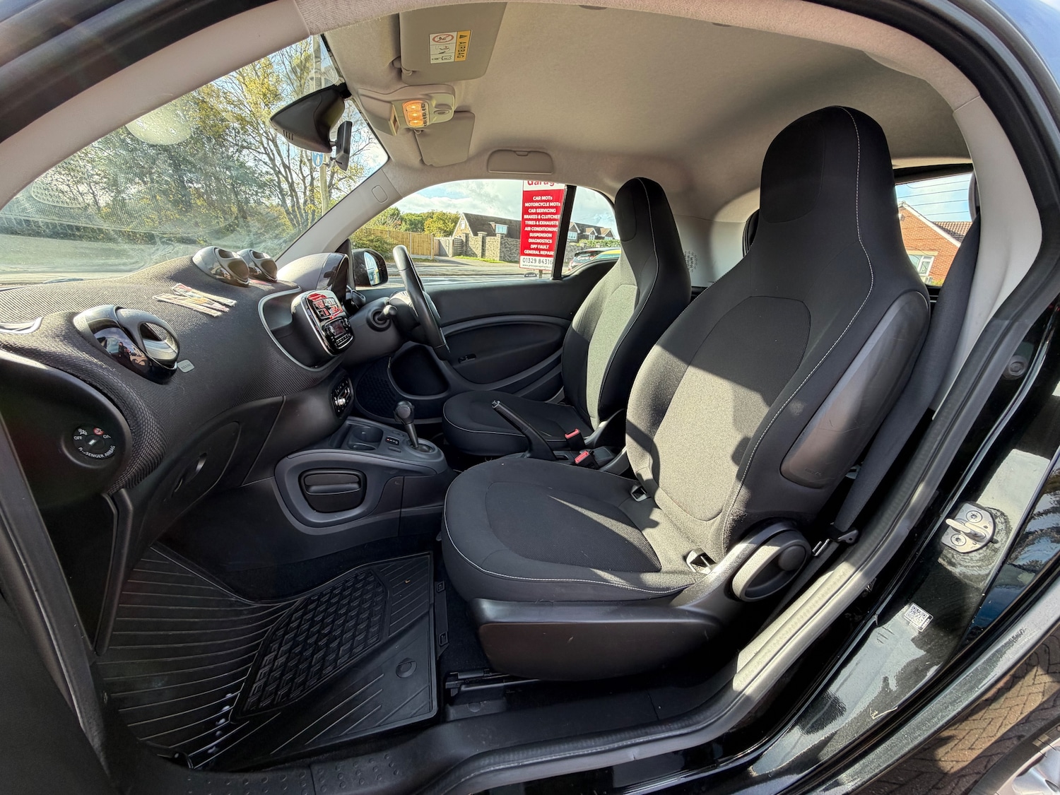 Used smart fortwo 2015 for sale - 76346834: Photo 15
