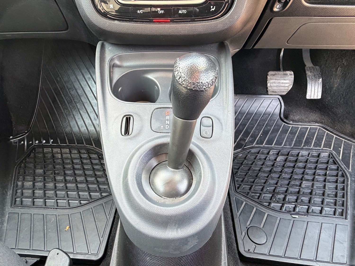 Used smart fortwo 2015 for sale - 76346834: Photo 18