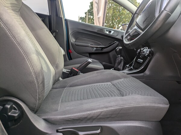 Used Ford Fiesta 2012 for sale - 76143641: Photo 18