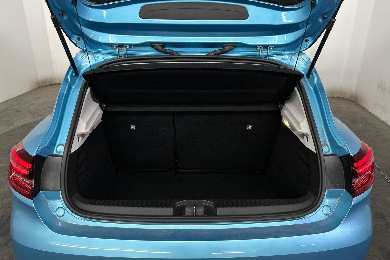 Used Renault Clio 2021 for sale - 76032206: Photo 11