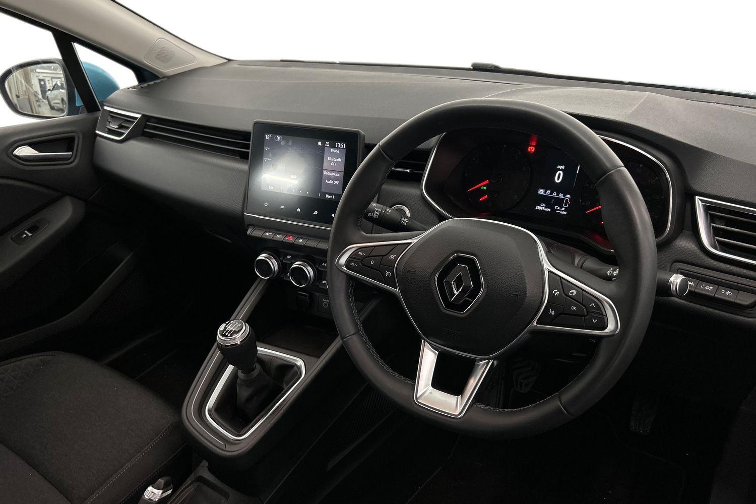 Used Renault Clio 2021 for sale - 76032206: Photo 6