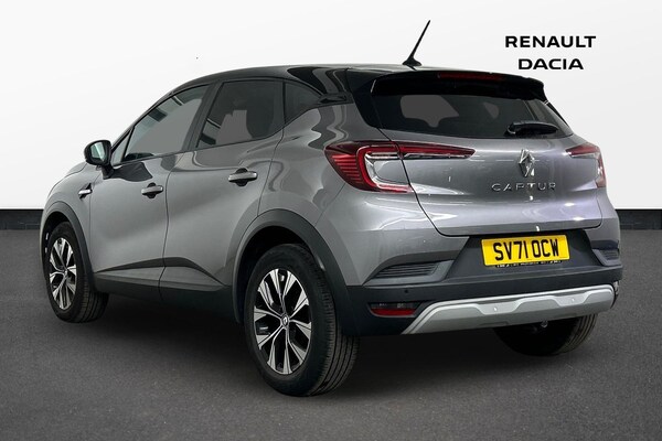 Used Renault Captur 2021 for sale - 76136479: Photo 3