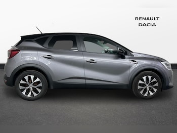 Used Renault Captur 2021 for sale - 76136479: Photo 4
