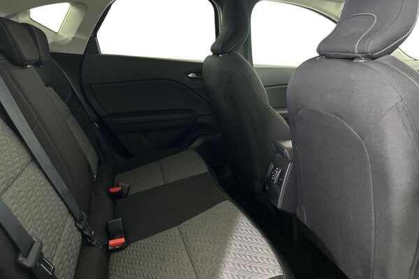 Used Renault Captur 2021 for sale - 76136479: Photo 9