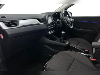 Used Renault Captur 2020 for sale - 75030624: Photo