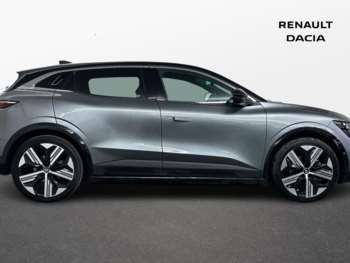 Used Renault Megane E Tech 2023 for sale - 74861401: Photo