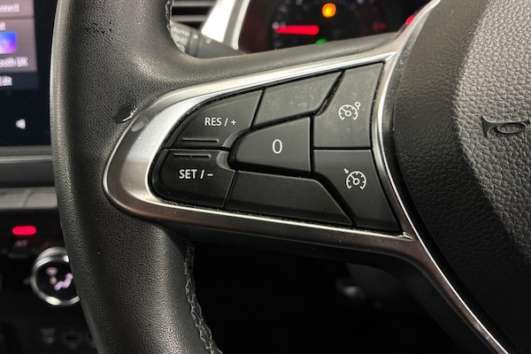 Used Renault Captur 2020 for sale - 76031787: Photo 14