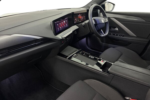 Used Vauxhall Astra for sale - 76012525: Photo 2