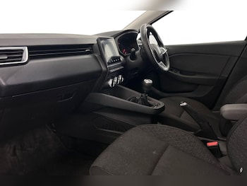 Used Renault Clio 2021 for sale - 75103194: Photo