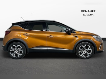 Used Renault Captur 2022 for sale - 75507101: Photo