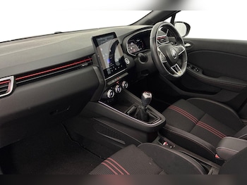 Used Renault Clio 2023 for sale - 76024376: Photo 2