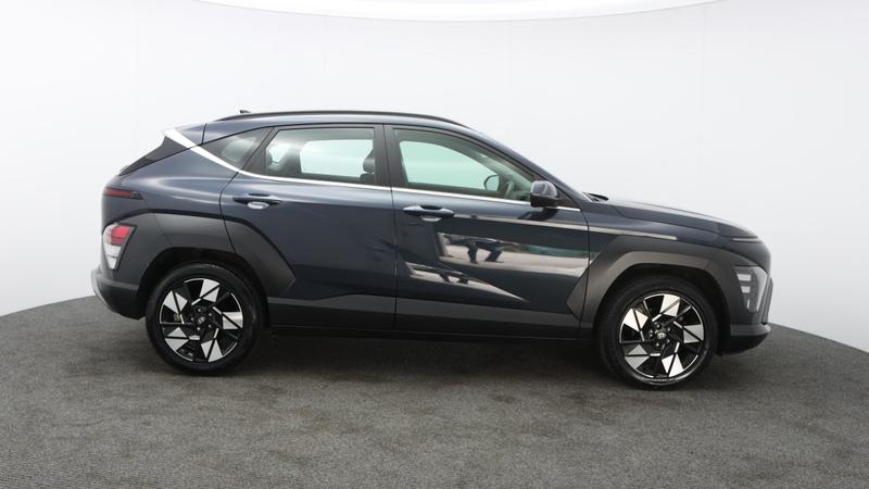 Used Hyundai KONA 2023 for sale - 77117017: Photo 2