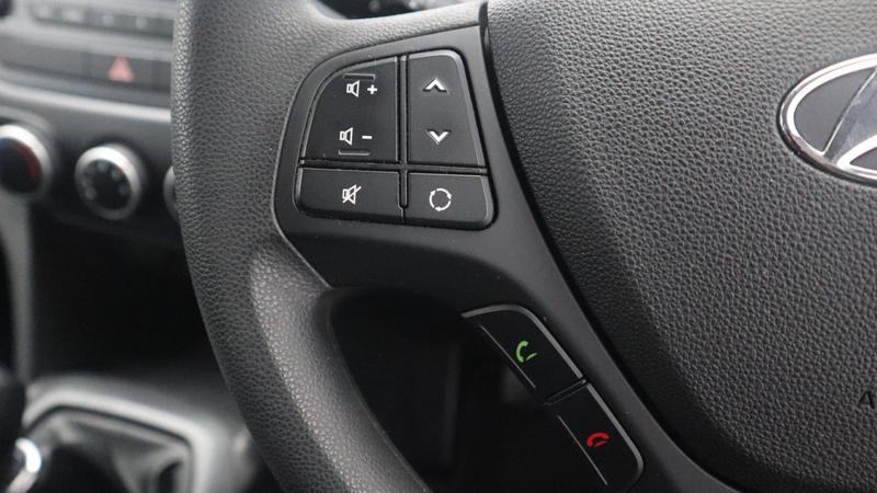 Used Hyundai i10 2017 for sale - 77117112: Photo 14