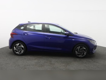 Used Hyundai i20 2022 for sale - 78329549: Photo