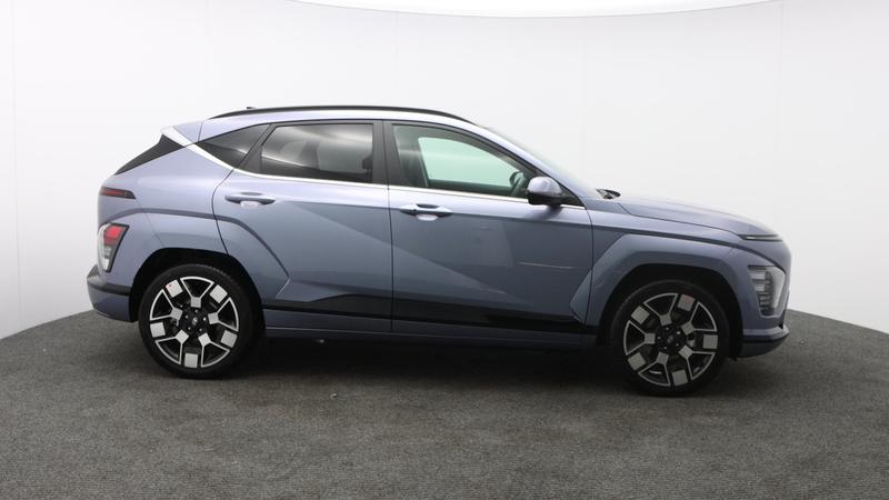 Used Hyundai KONA 2025 for sale - 77116795: Photo 2
