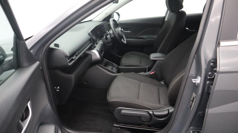 Used Hyundai KONA 2023 for sale - 77117278: Photo 9