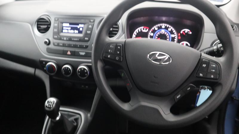 Used Hyundai i10 2017 for sale - 77117512: Photo 11