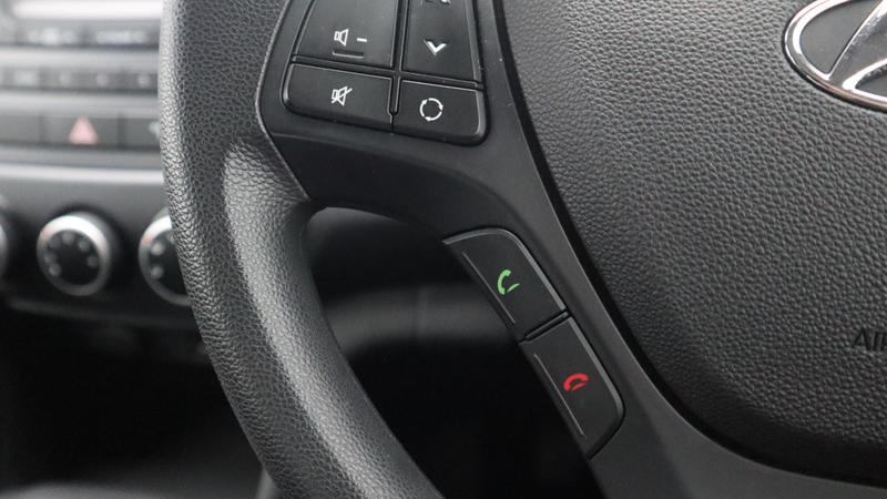 Used Hyundai i10 2017 for sale - 77117512: Photo 17