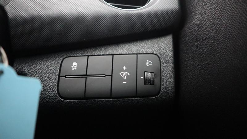 Used Hyundai i10 2017 for sale - 77117512: Photo 19