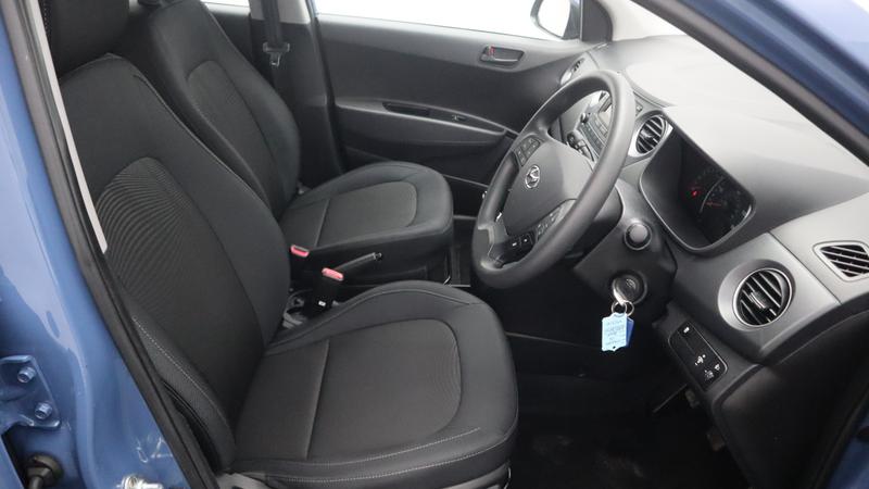 Used Hyundai i10 2017 for sale - 77117512: Photo 21