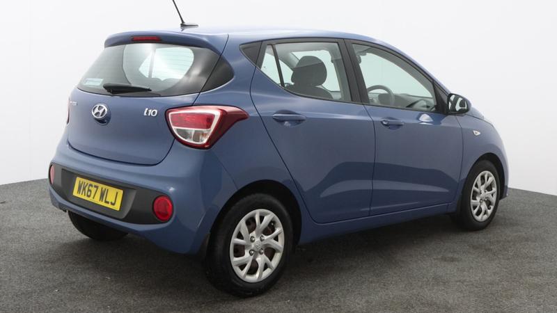 Used Hyundai i10 2017 for sale - 77117512: Photo 3