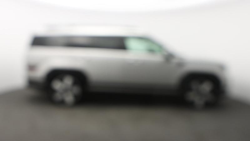 Used Hyundai Santa Fe 2025 for sale - 77763517: Photo 2