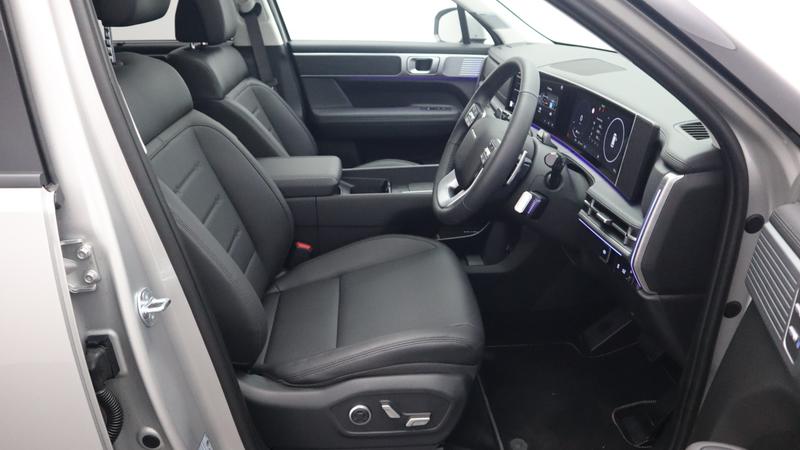 Used Hyundai Santa Fe 2025 for sale - 77763517: Photo 29