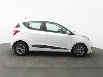Used Hyundai i10 2015 for sale - 77326823: Photo