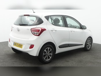 Used Hyundai i10 2015 for sale - 77326823: Photo