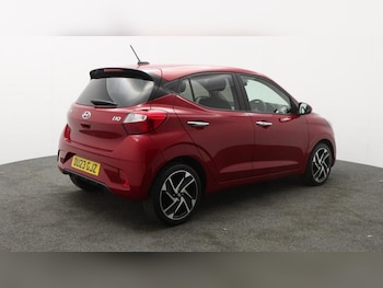 Used Hyundai i10 2023 for sale - 78180339: Photo