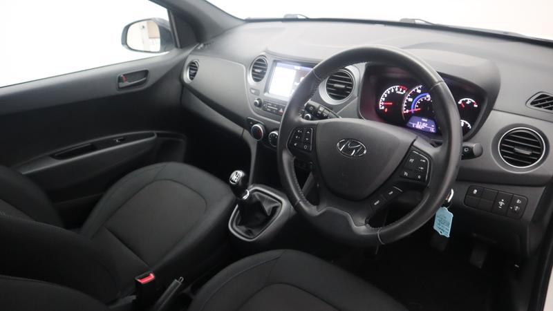 Used Hyundai i10 2019 for sale - 77116992: Photo 10