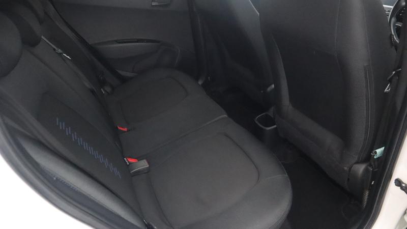 Used Hyundai i10 2019 for sale - 77116992: Photo 25