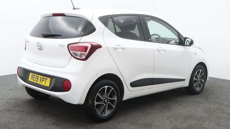 Used Hyundai i10 2019 for sale - 77116992: Photo 3