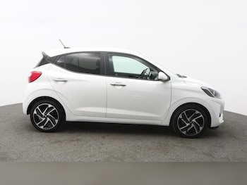 Used Hyundai i10 2023 for sale - 78449527: Photo