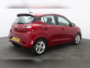 Used Hyundai i10 2021 for sale - 78805022: Photo