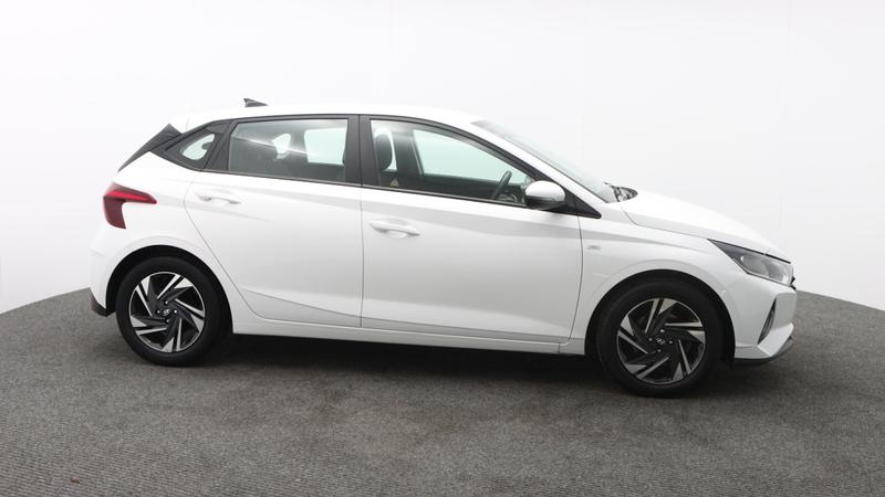 Used Hyundai i20 2022 for sale - 77326898: Photo 2
