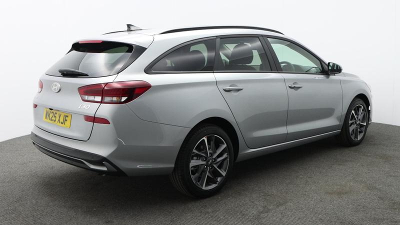 Used Hyundai i30 2025 for sale - 77116633: Photo 3