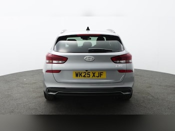 Used Hyundai i30 2025 for sale - 77116633: Photo