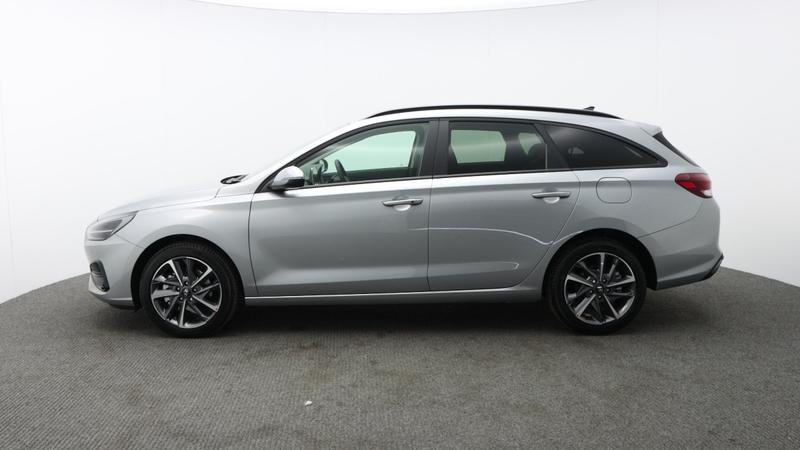 Used Hyundai i30 2025 for sale - 77116633: Photo 6