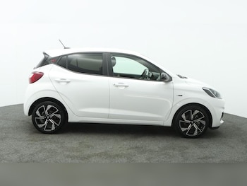 Used Hyundai i10 2025 for sale - 77117047: Photo