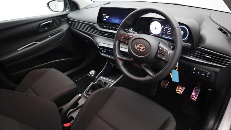 Used Hyundai BAYON 2025 for sale - 77763569: Photo 10