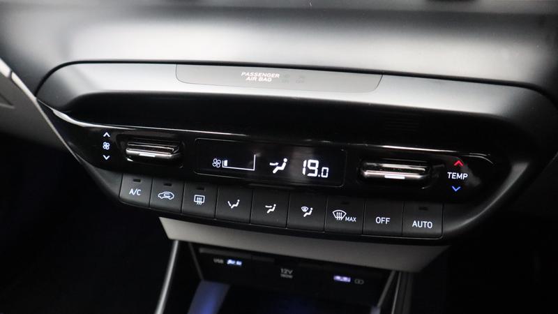 Used Hyundai i20 2022 for sale - 77117092: Photo 18