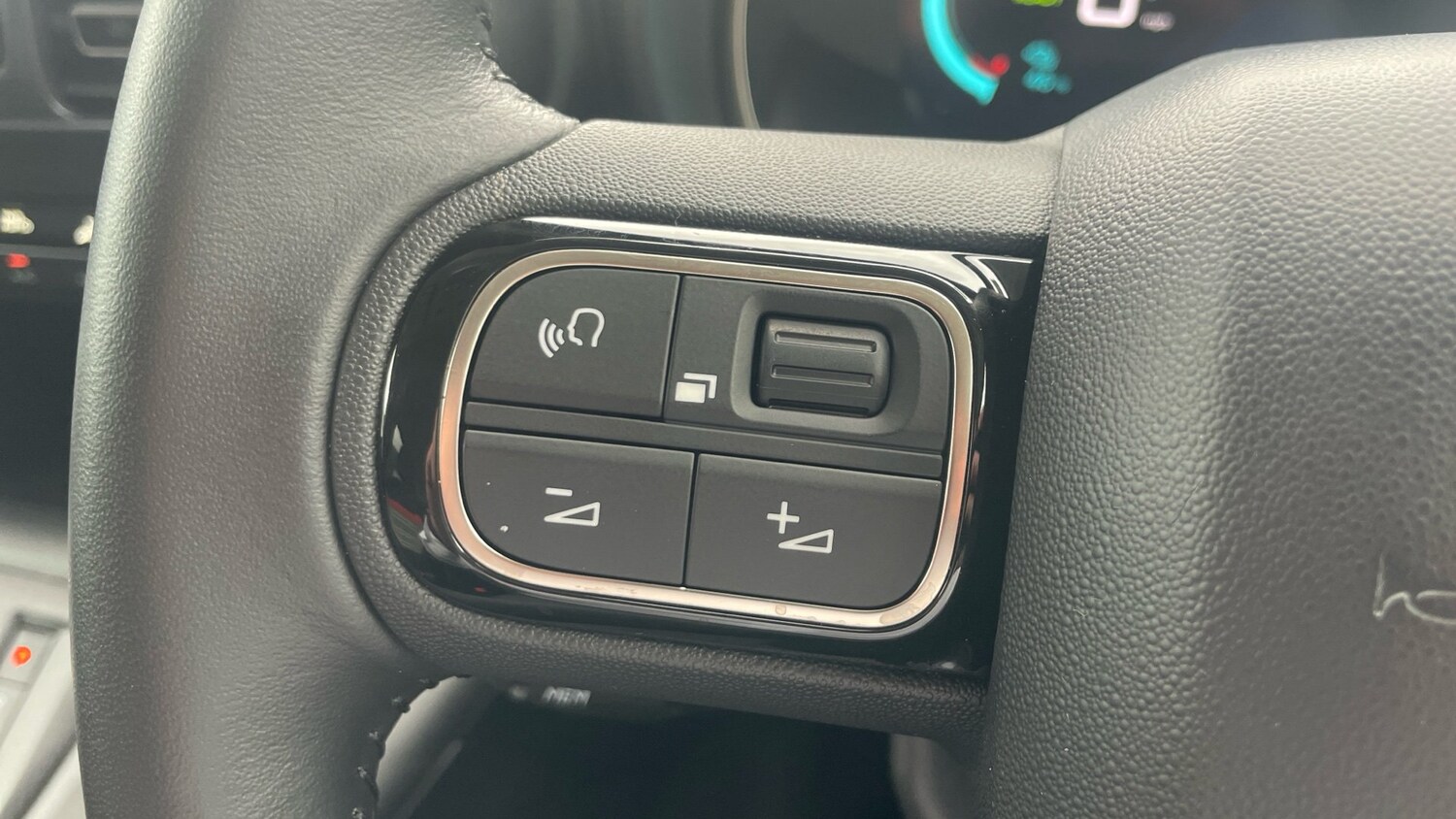 Vehicle 33