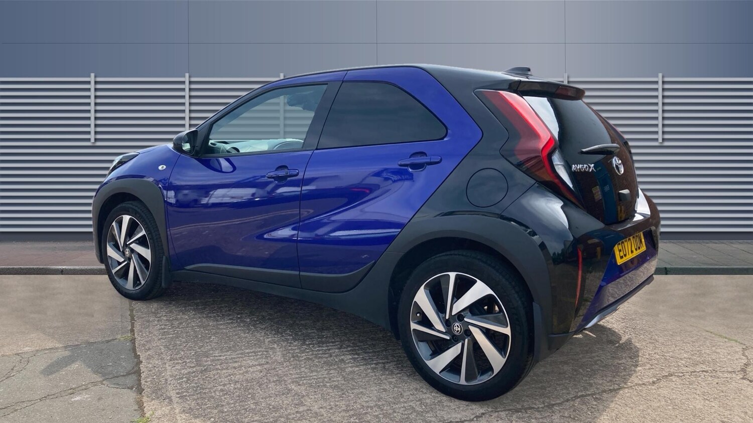 2022 Toyota Aygo X 1.0 VVT-i Exclusive 5dr Petrol Hatchback Hatchback Petrol Man - Picture 2 of 24