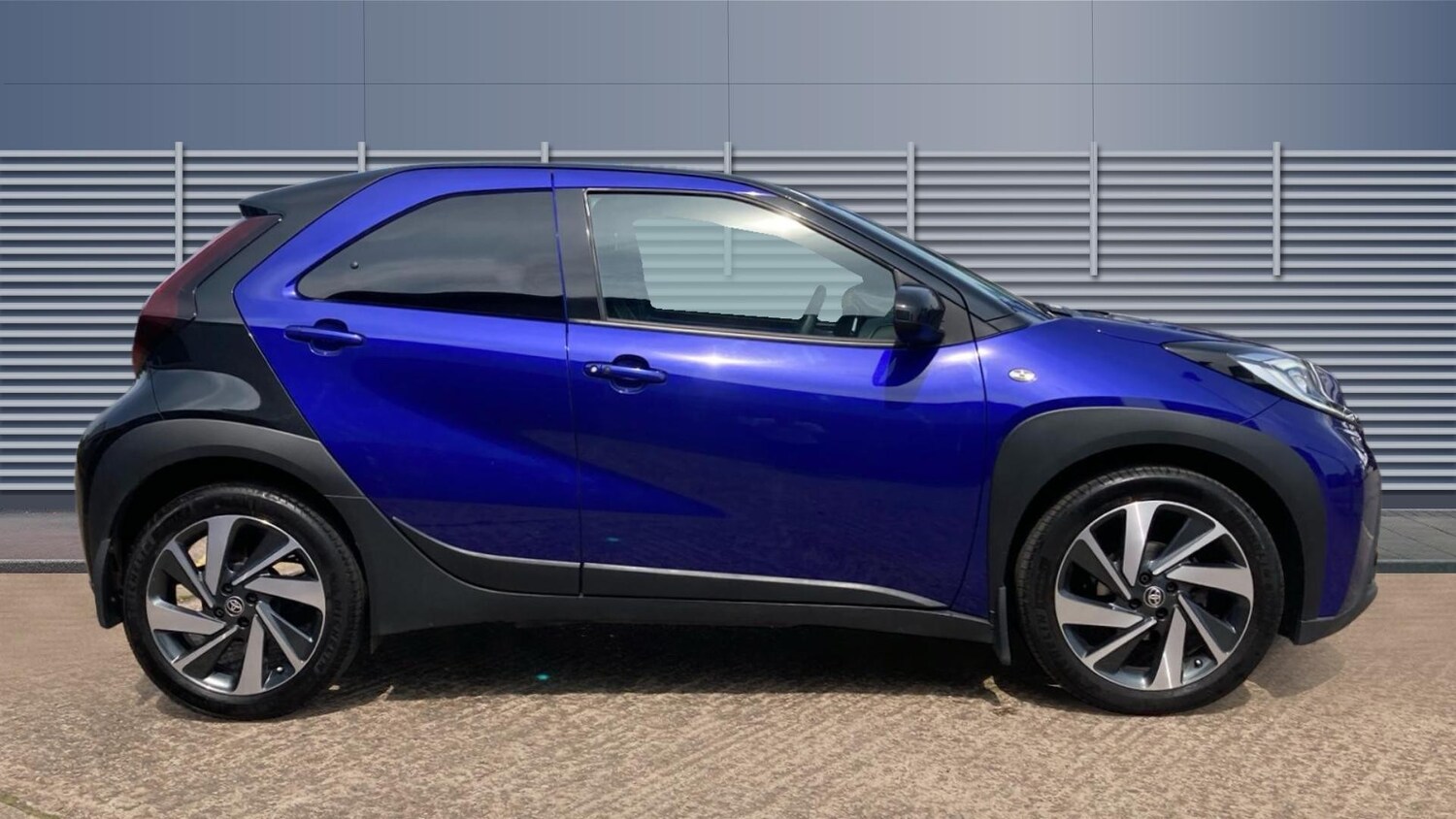 2022 Toyota Aygo X 1.0 VVT-i Exclusive 5dr Petrol Hatchback Hatchback Petrol Man - Picture 5 of 24